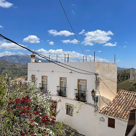 Casa Asilah, Your Serene Mountain Retreat Awaits! Cutar