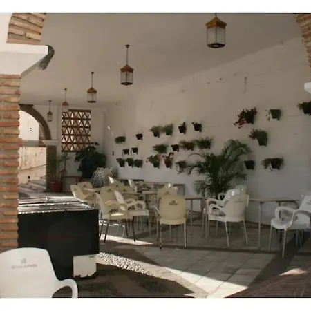 Casa Asilah, Your Serene Mountain Retreat Awaits! Holiday home